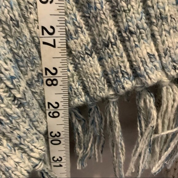 NEW Gap Blue Boho Cozy Fringe Flowy V Neck Poncho One Size - Picture 6 of 7